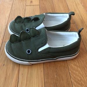 Gap boys slip on shoes. Gently worn